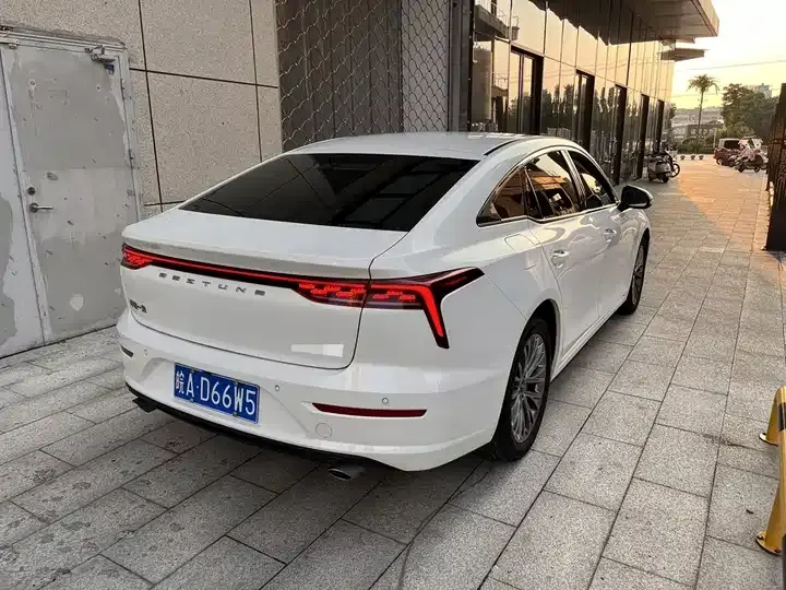 Bestune B70 2023 3rd Generation 1.5T Auto Enjoy 4