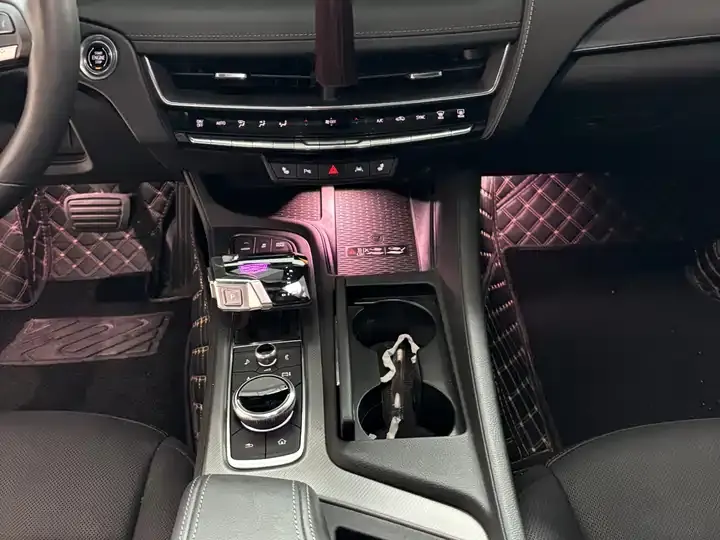 Cadillac CT5 2024 28T Luxury Pro 12