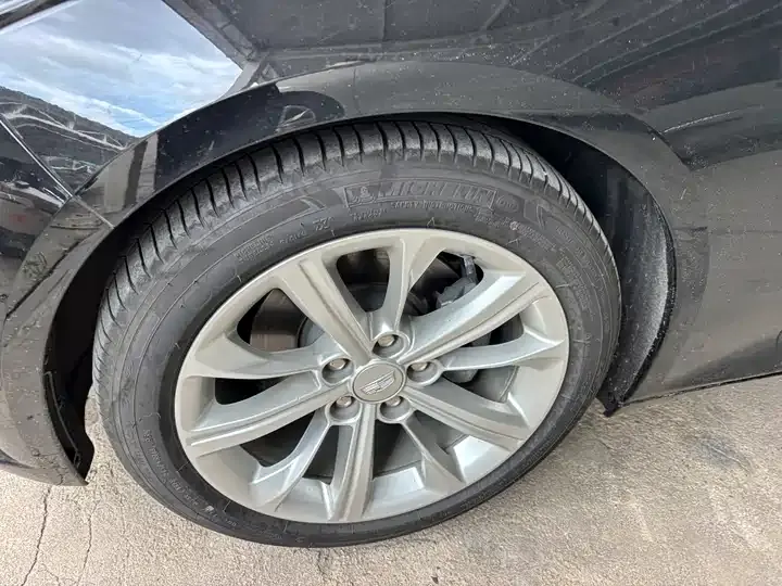 Cadillac CT5 2024 28T Luxury Pro 3