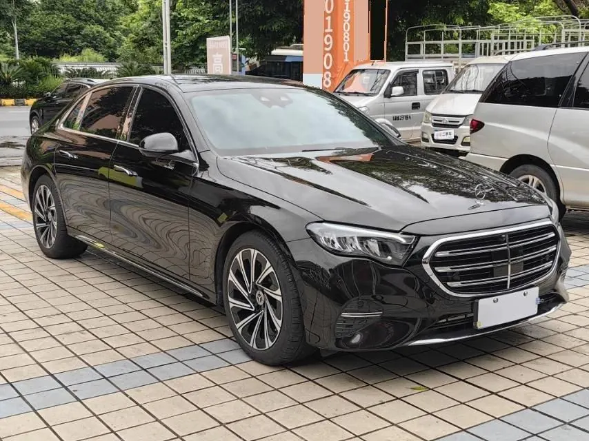 Mercedes Benz E Class 2024 E 300 L 48V 2.0T Luxury Automatic Gear 3