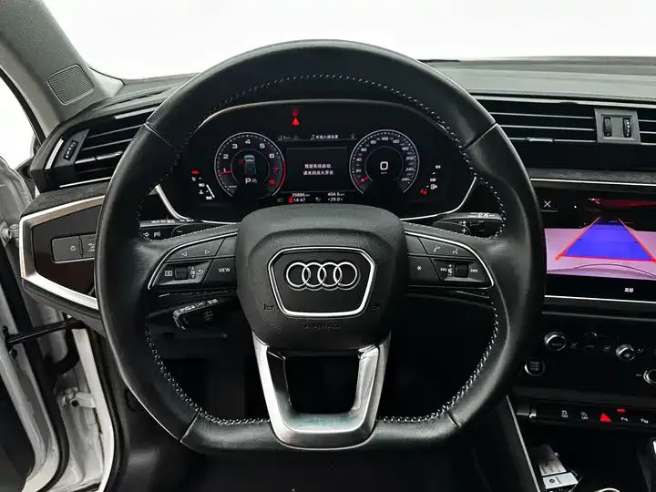 Audi Q3 2022 35 TFSI Fashion Dynamic 12
