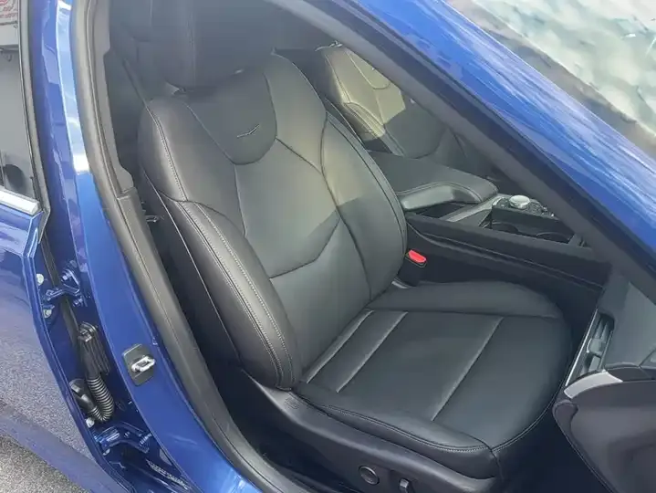 Cadillac CT5 2021 28T Honorable Model 3