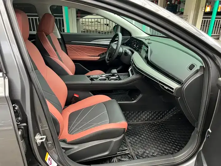 Yidong 2024 1.5T GDI Automatic Honor Model 6