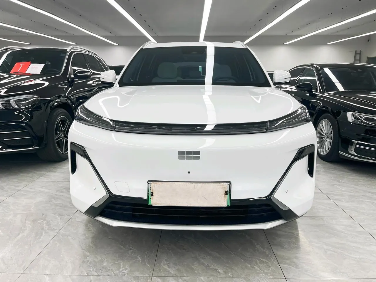 Geely Galaxy 2025 Starship 7 EM-i 1.5 120km Discovery Edition Automatic Gear 3