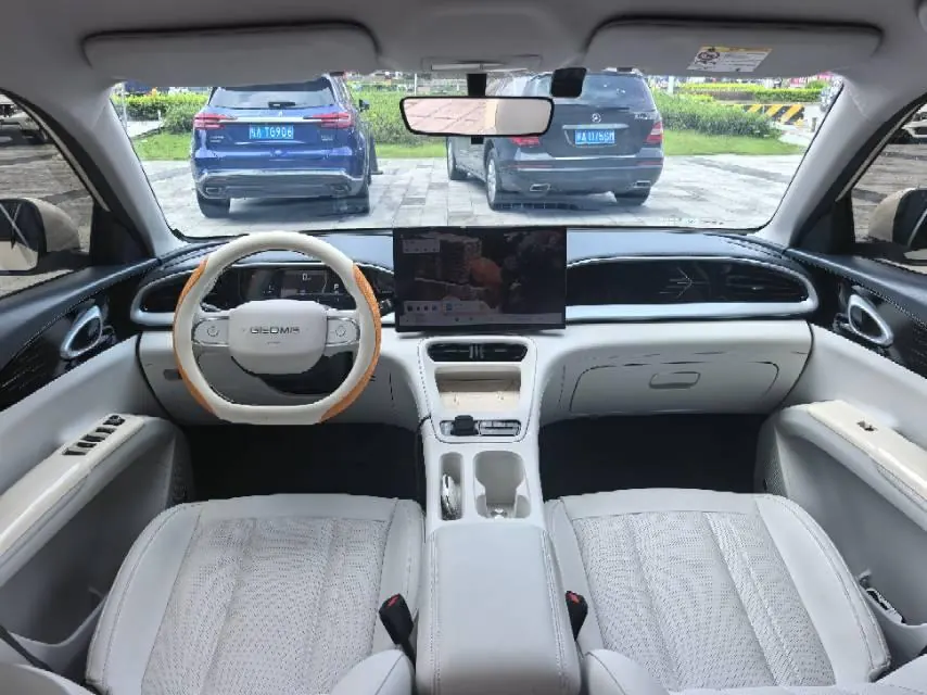 Geely 2025 Star Wish UP 410km Discovery Edition Automatic Gear 8