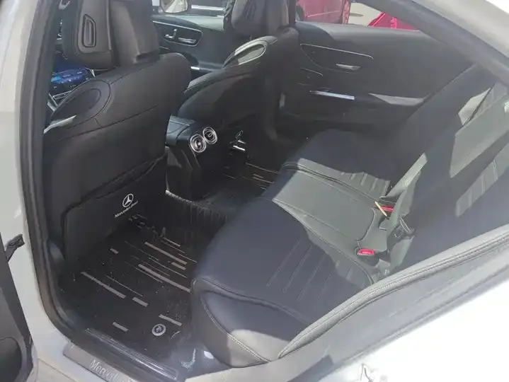 Mercedes Benz Class C 2024 to C 260 L Sports Edition 11