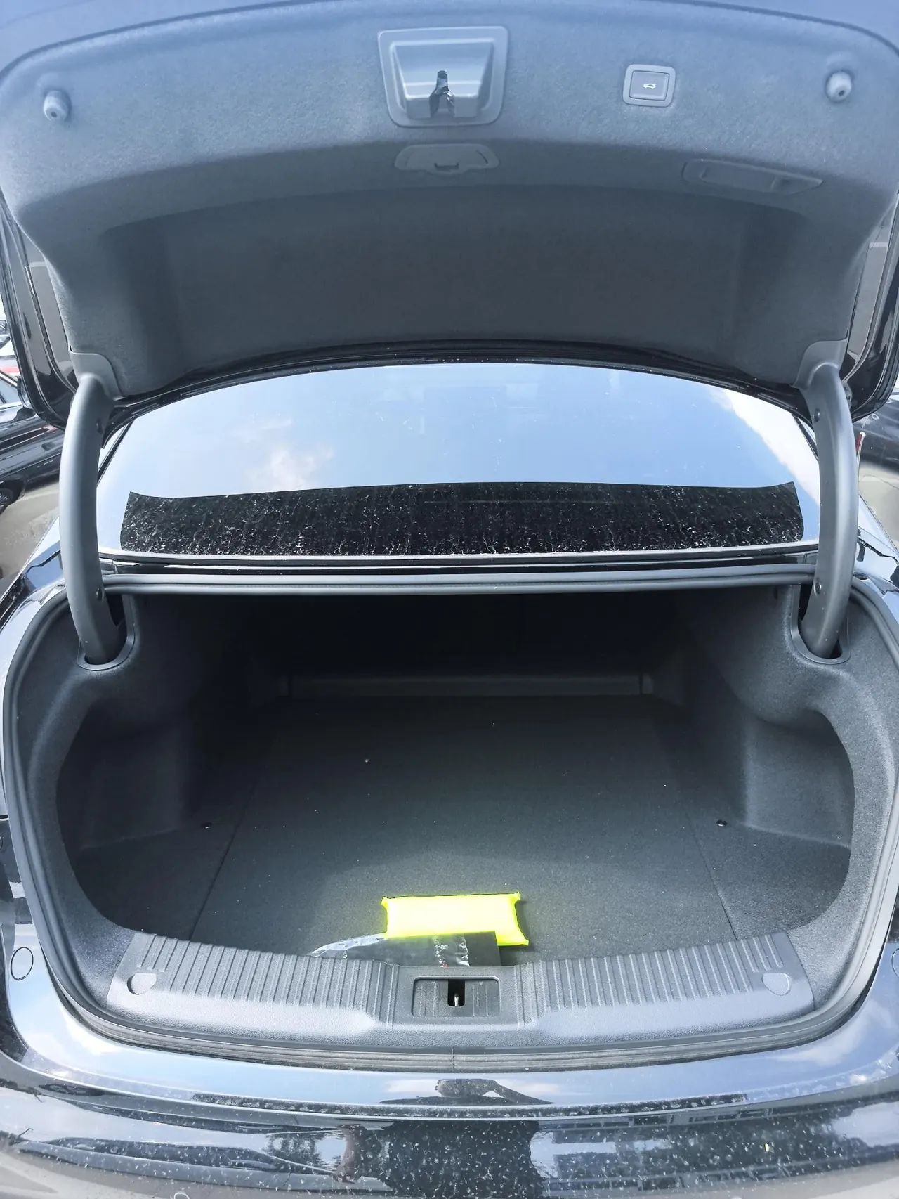 HongQi 2026 H5 2.0T Flag Collar Pro Edition Automatic Gear 4
