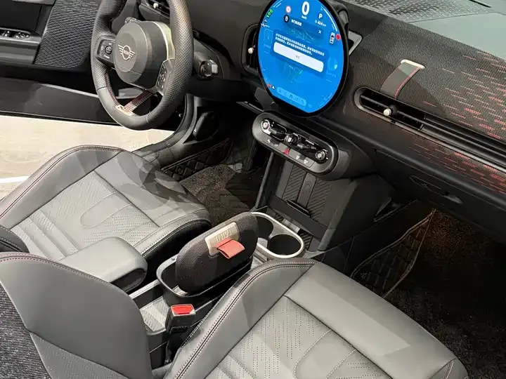 MINI JCW 2025 JOHN COOPER WORKS CABRIO 10