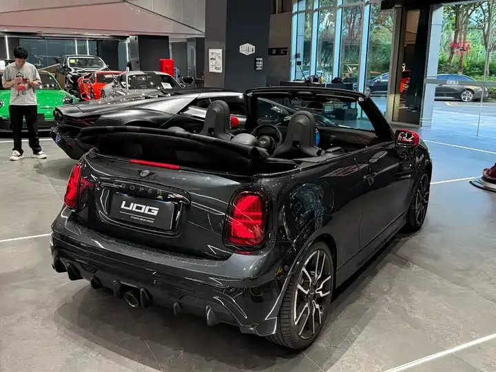 MINI JCW 2025 JOHN COOPER WORKS CABRIO 5