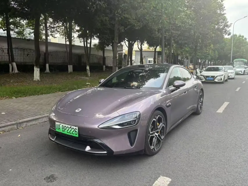 MI 2024 SU 7 750km Four-wheel Drive Max Founding Edition Automatic Gear - View 1