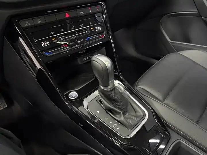 T-ROC 2022 280TSI DSG Front-Wheel Drive Comfort PLUS 12