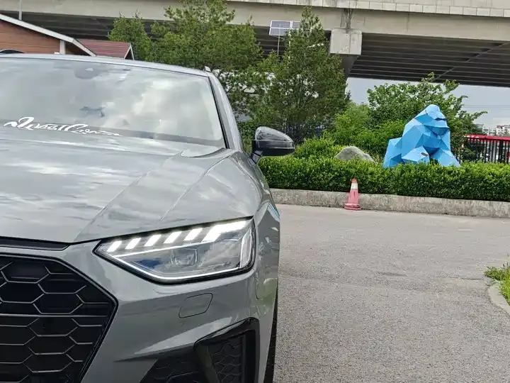 Audi A4 (Imported) 2021 Avant 40 TFSI Avant-garde Stars Edition 4