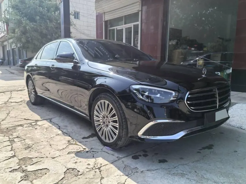 Mercedes Benz E-Class 2022 E 300 L 2.0T Sports Luxury (Change 2) Automatic Gear 3