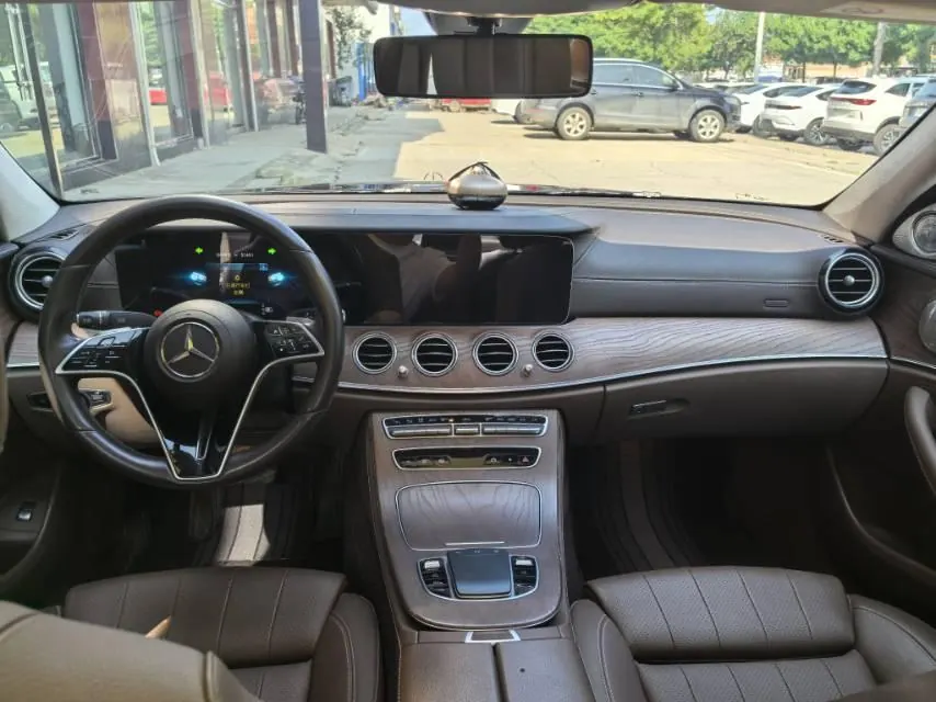 Mercedes Benz E-Class 2022 E 300 L 2.0T Sports Luxury (Change 2) Automatic Gear 5