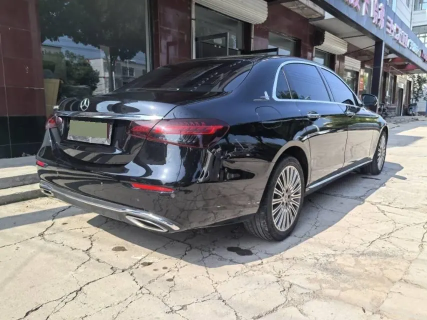 Mercedes Benz E-Class 2022 E 300 L 2.0T Sports Luxury (Change 2) Automatic Gear 7