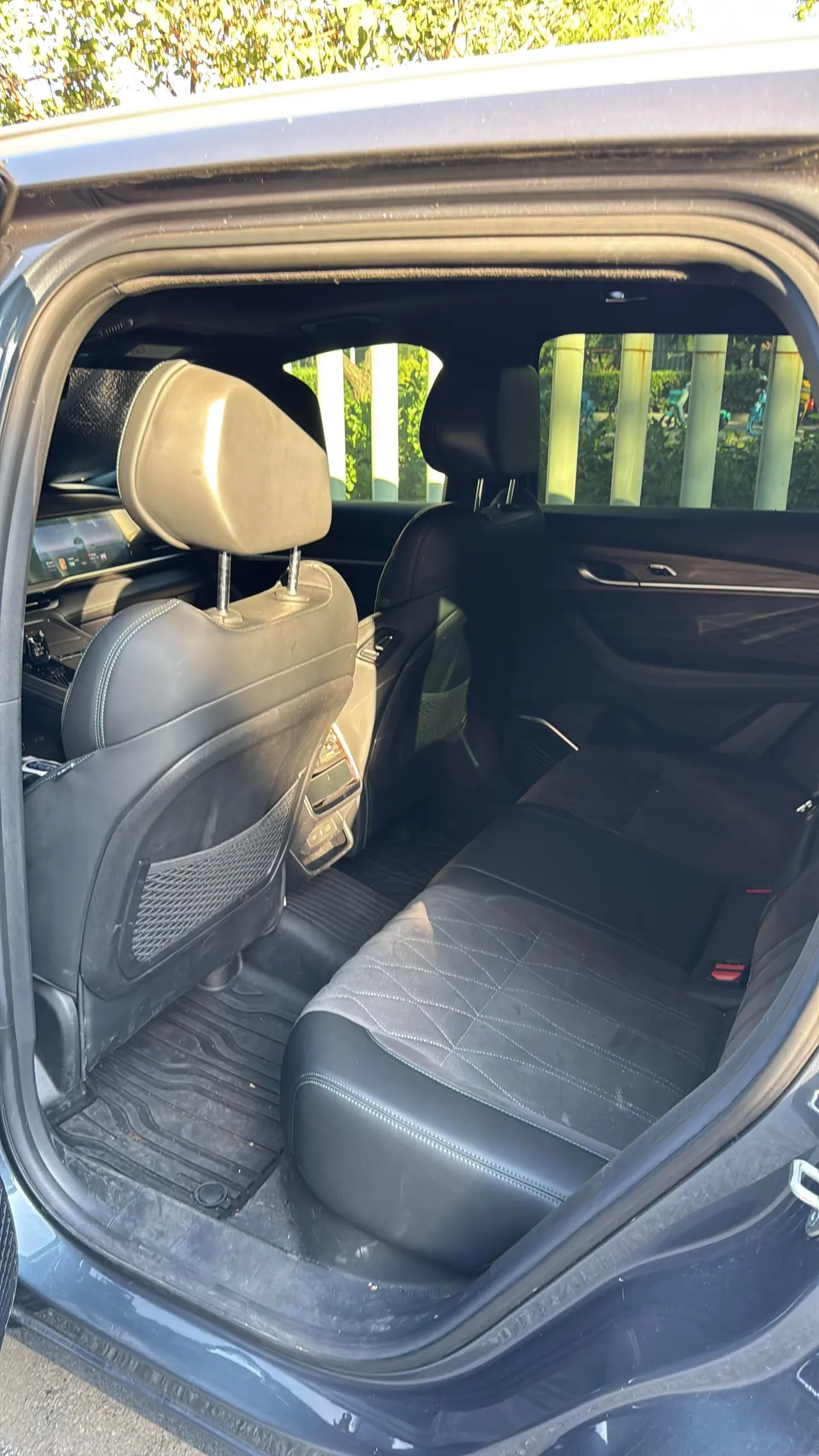 Geely 2025 XingyueL (Monjaro) 2.0TD Oriental Obsidian 4WD full-moon version automatic gear 4