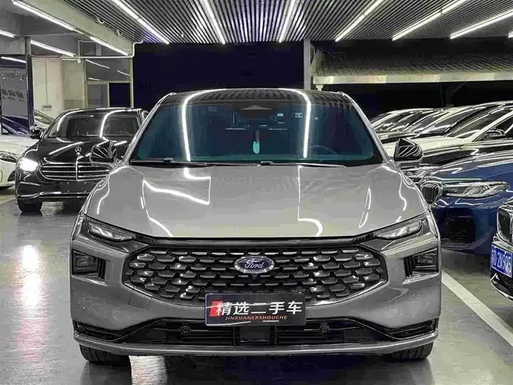 Mondeo 2023 EcoBoost 245 Extreme 2