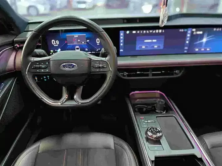 Mondeo 2023 EcoBoost 245 Extreme 5