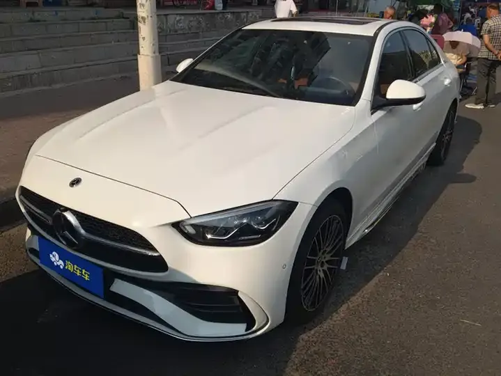 Mercedes Benz Class C 2024 to C 200 L Sports Edition - View 1