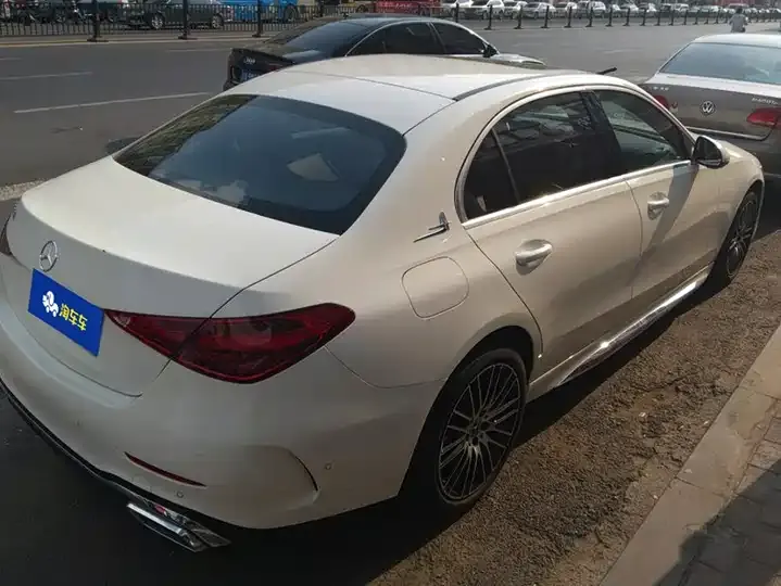 Mercedes Benz Class C 2024 to C 200 L Sports Edition 3