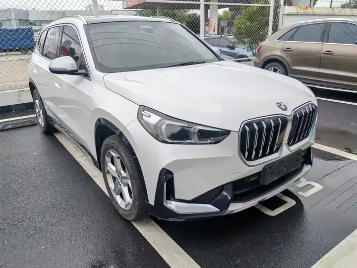 BMW X1 2023 sDrive20Li X Design Set 3