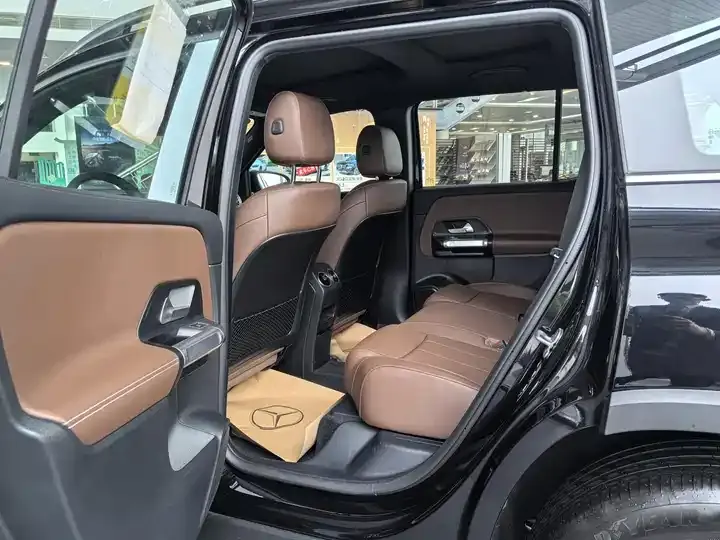 Mercedes Benz EQB 2025 EQB 260 3