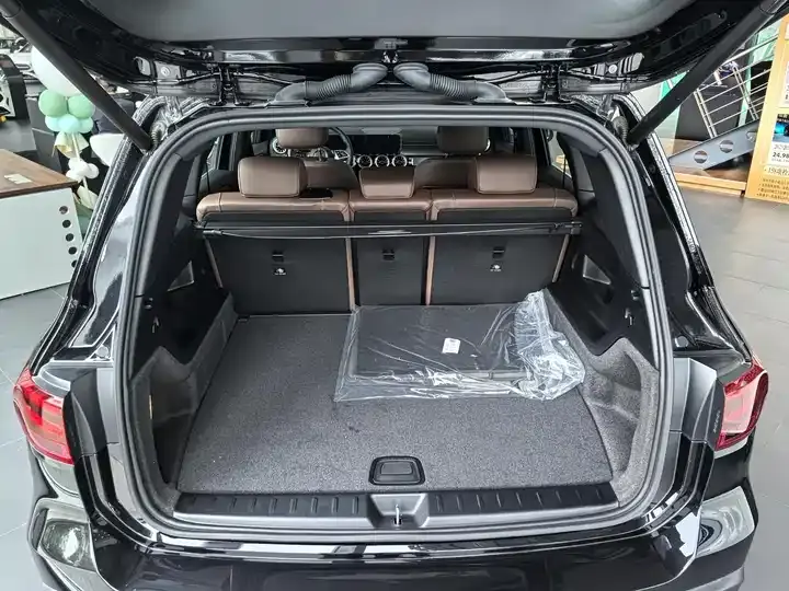 Mercedes Benz EQB 2025 EQB 260 6