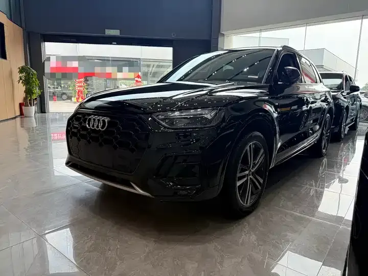 Открыть галерею: Audi Q5L 2022 model 40T Luxury Dynamic Edition