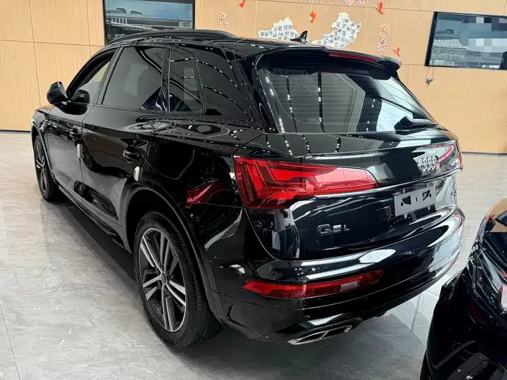 Audi Q5L 2022 model 40T Luxury Dynamic Edition 9