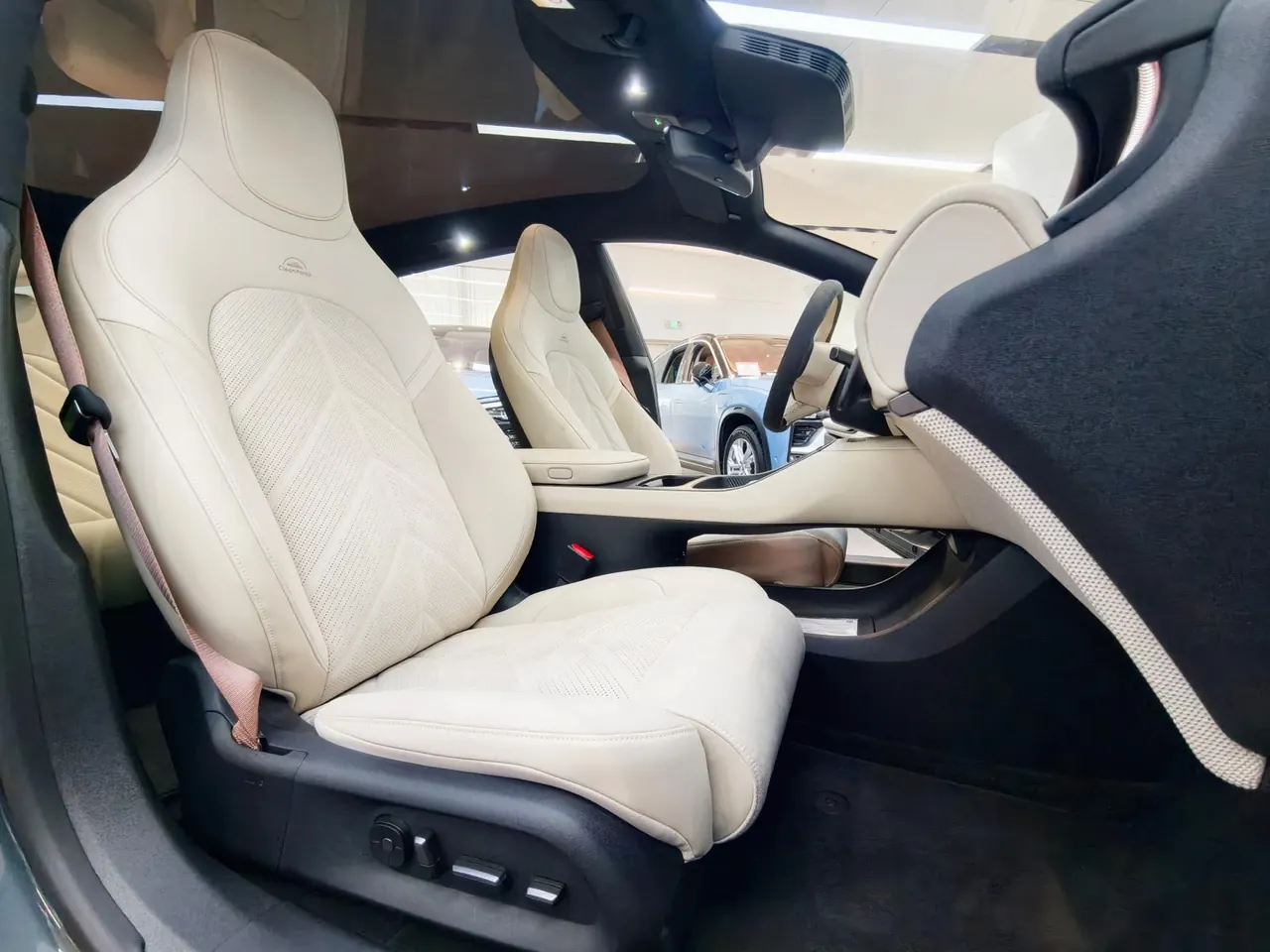 NIO 2026 ET5T Natural Wonderland Edition 100kWh Touring Automatic 6
