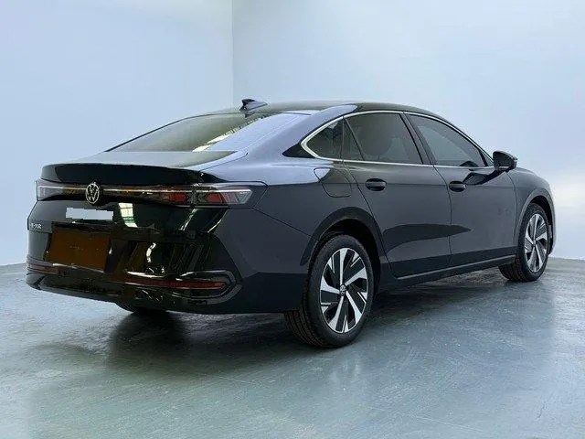 Volkswagen 2024 Magotan 1.5TSI 300TSI Premium Edition Eye Bag Automatic Block 4