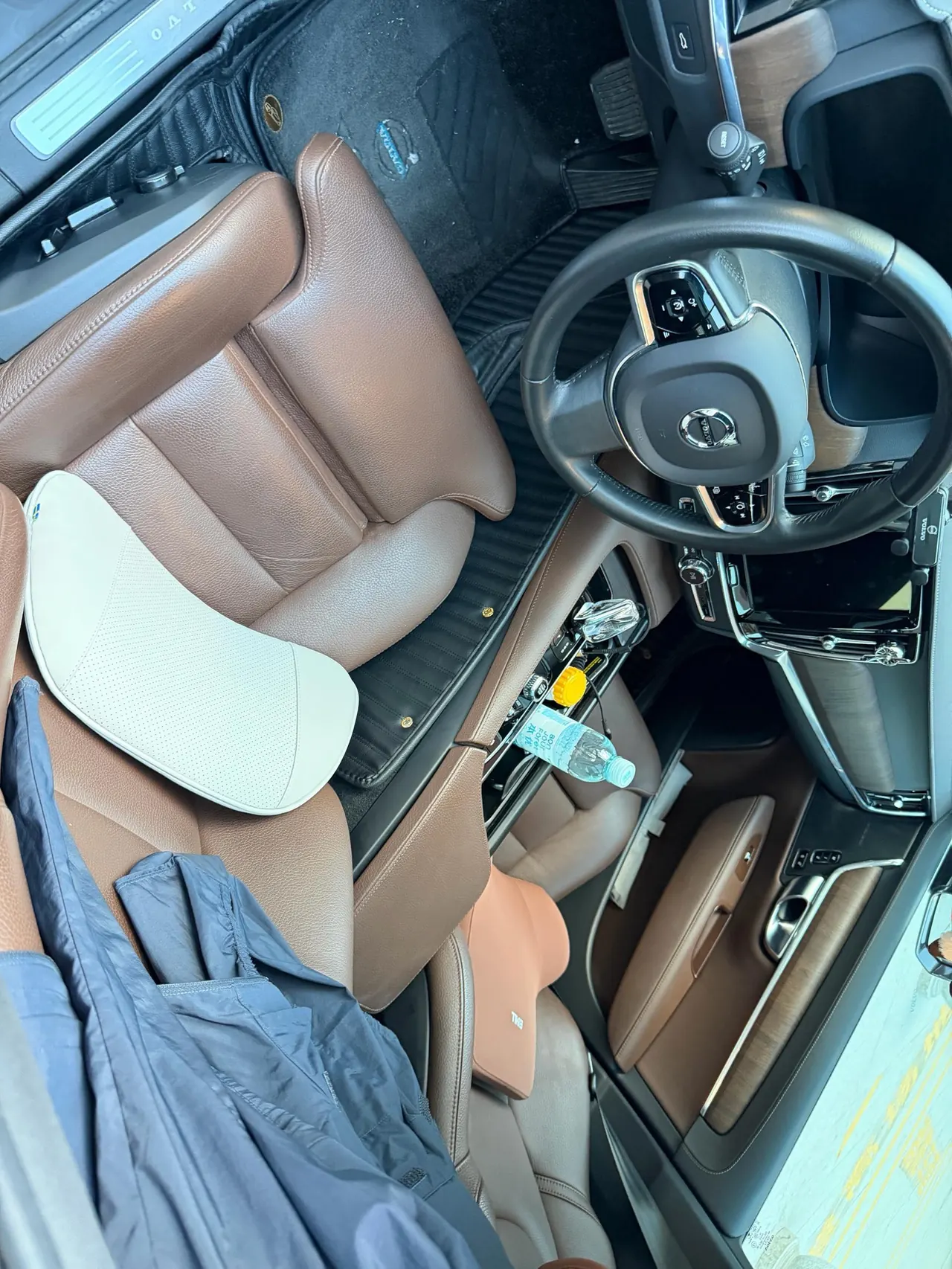 Volvo 2021 S90 48V 2.0T B5 Zhiyuan Deluxe Edition Automatic Gear 2