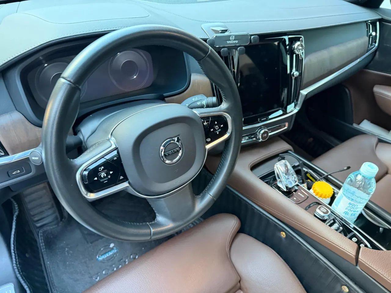 Volvo 2021 S90 48V 2.0T B5 Zhiyuan Deluxe Edition Automatic Gear 3
