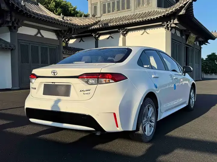 Levin 2022 185T CVT Luxury Edition 6