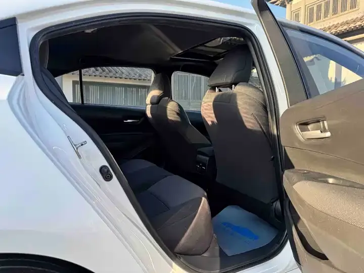 Levin 2022 185T CVT Luxury Edition 9