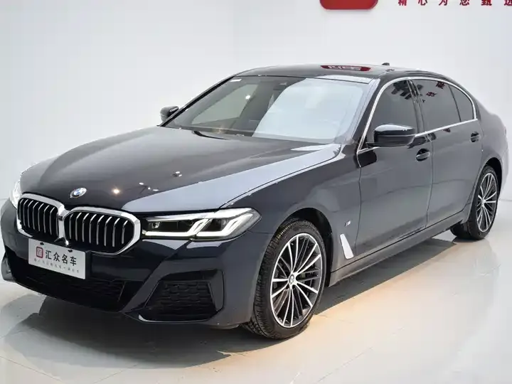 BMW 5 Series 2023 Modified 530Li Leading M Sports Suit 4