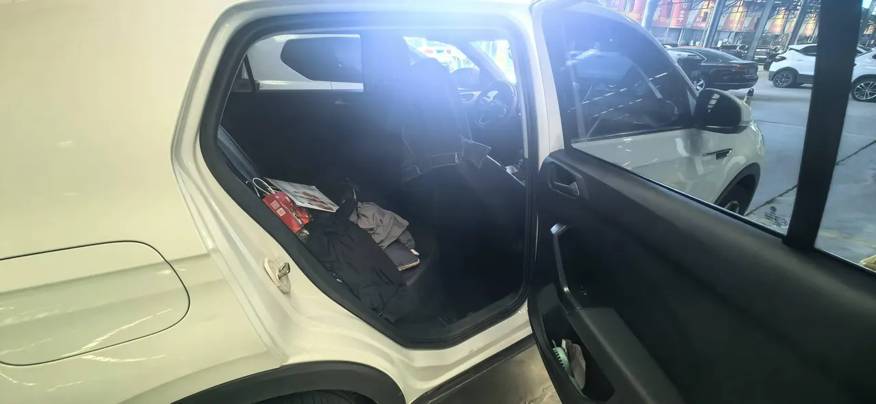 Volkswagen 2021 Shadow Exploration 1.5 Yue Zhi Lian Edition Automatic Gear 5
