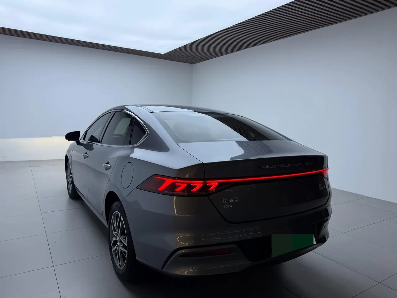 BYD 2021 Qin PLUS DM-i 1.5 stepless 120KM automatic gear 12