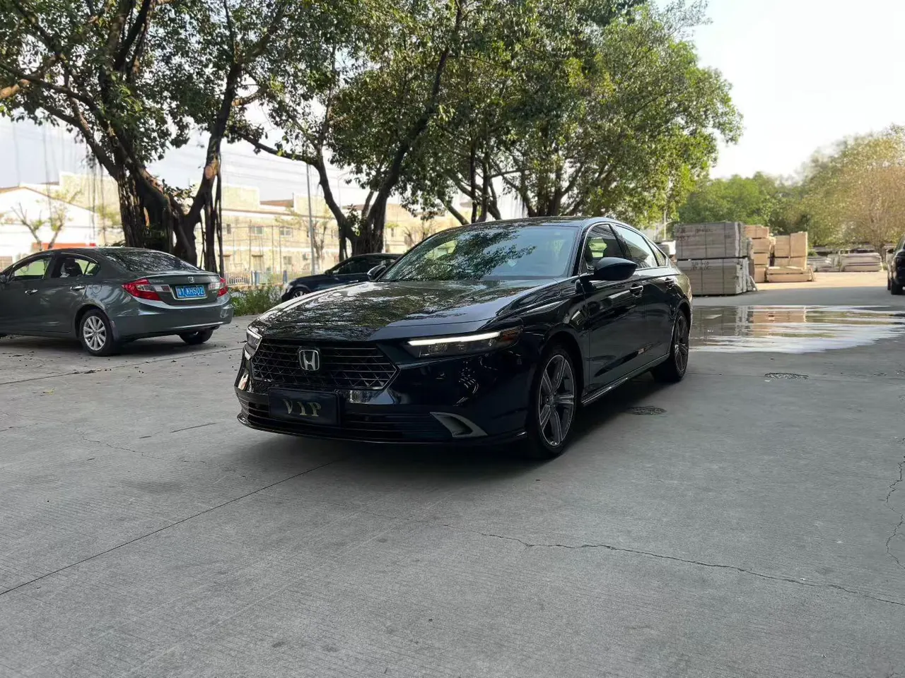 Open image lightbox: Honda 2025 11th Generation Accord 1.5T Stepless 260TURBO Premium Edition Automatic Gear
