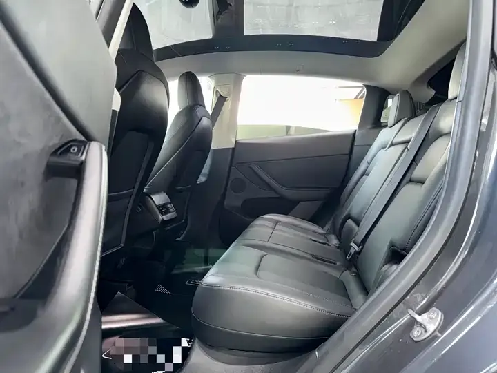 Model Y 2021 long-range all-wheel drive 4