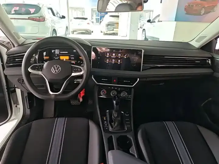 Sagittarius 2025 to 300TSI DSG Flying Edition 6