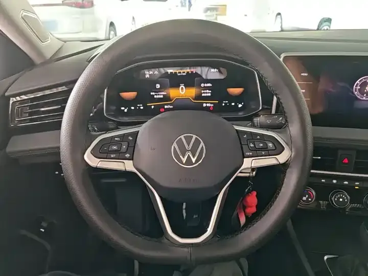 Sagittarius 2025 to 300TSI DSG Flying Edition 7
