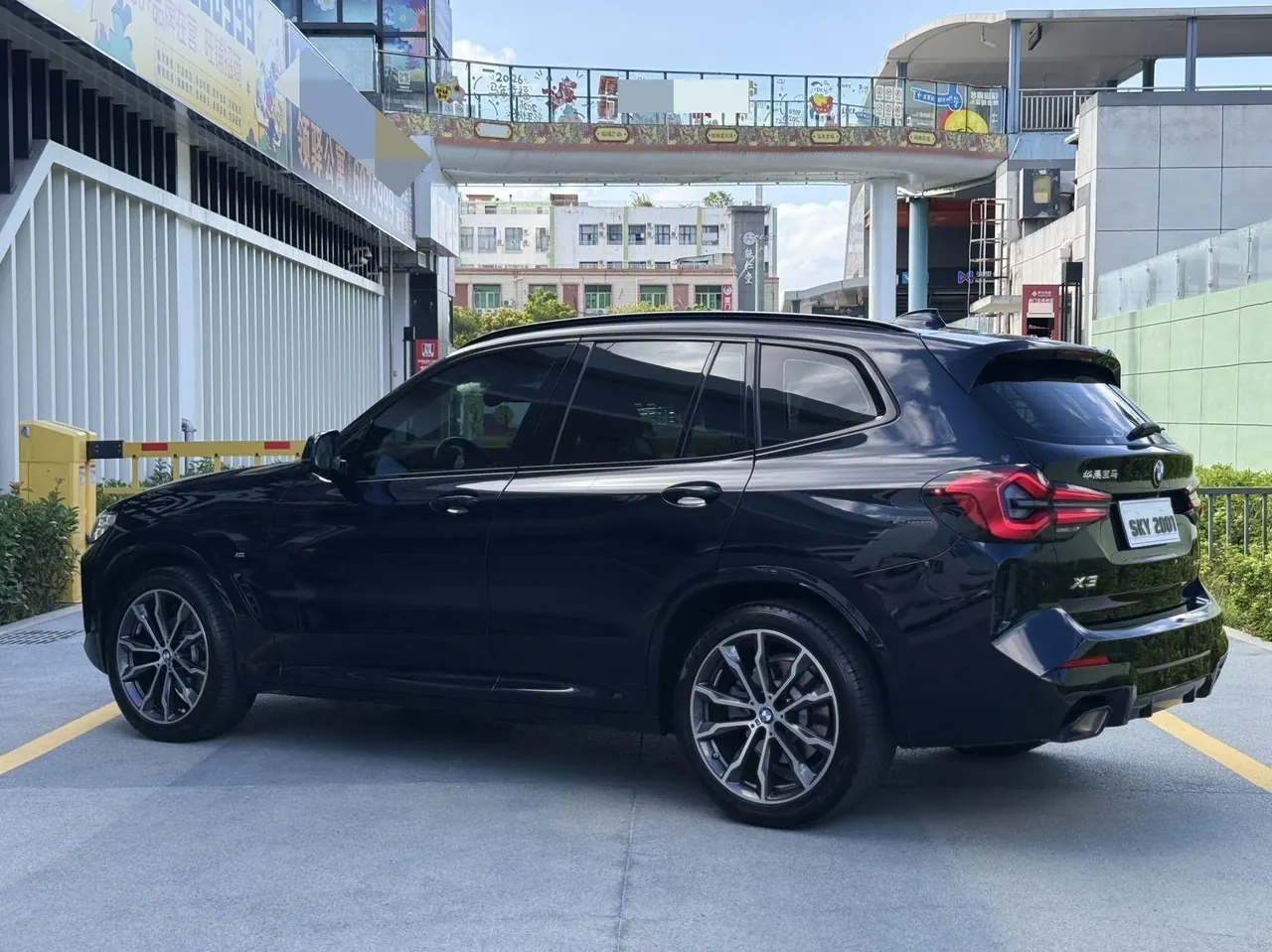 BMW 2023 X3 xDrive30i 2.0T Leading M Obsidian Night Kit (Changed) Automatic Gear 6