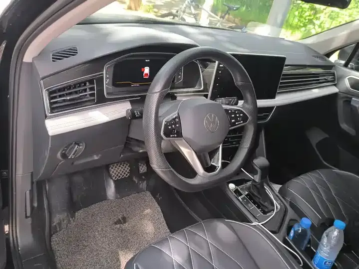 Tiguan L 2023 300TSI Automatic Two-Drive Smart Edition 12