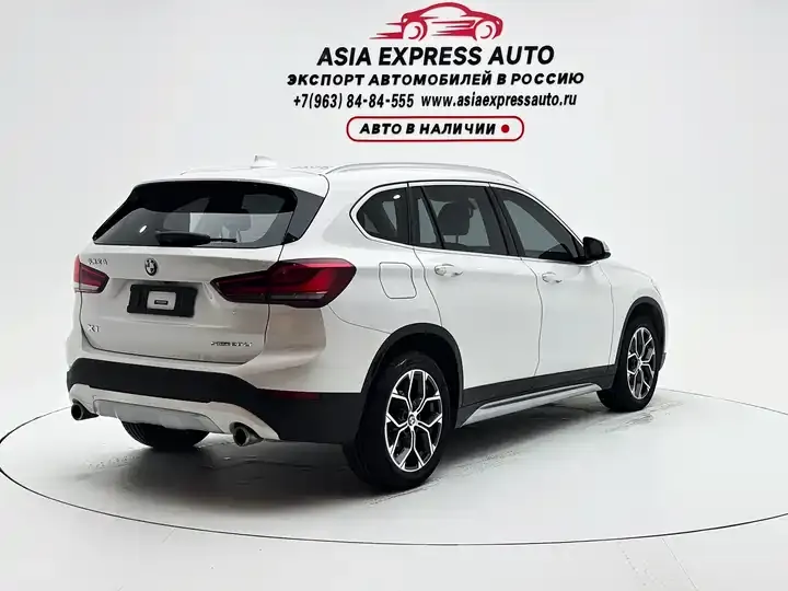 BMW X1 2021 sDrive20Li exclusive type 4