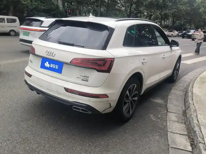 Audi Q5L 2023 40T luxury dynamic 3