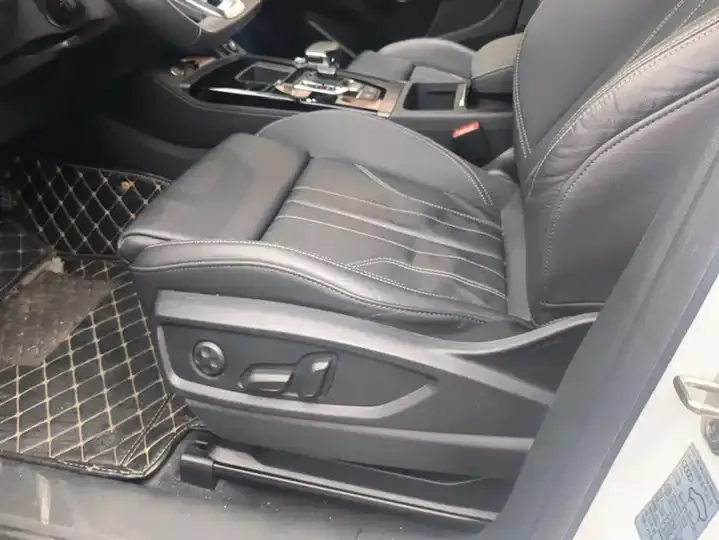 Audi Q5L 2023 40T luxury dynamic 9