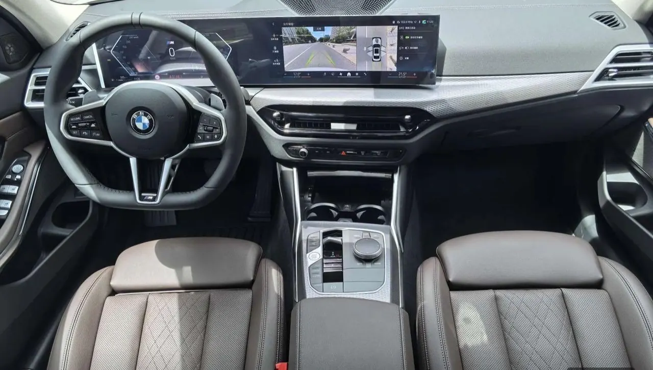 BMW 3 Series 2026 330Li 2.0T M Sports Obsidian Night Suit Automatic Gear 3