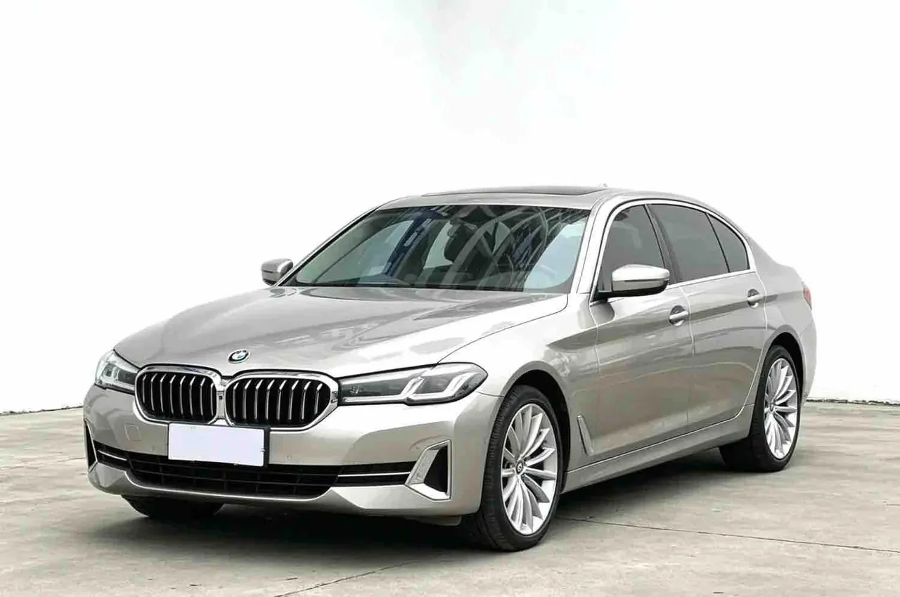 Open image lightbox: BMW 5 Series 2022 530Li 2.0T Premium Luxury Suit Automatic Gear