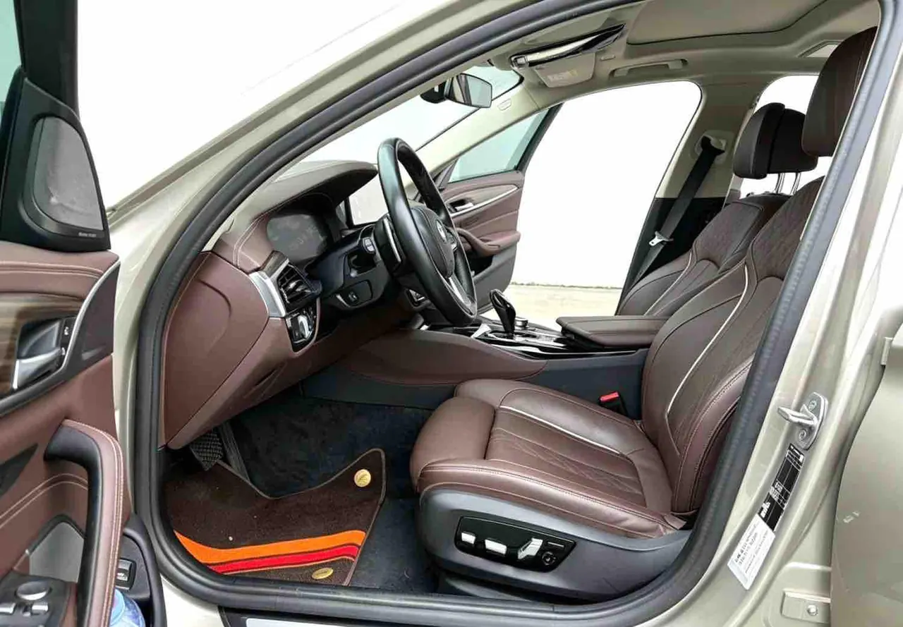 BMW 5 Series 2022 530Li 2.0T Premium Luxury Suit Automatic Gear 6